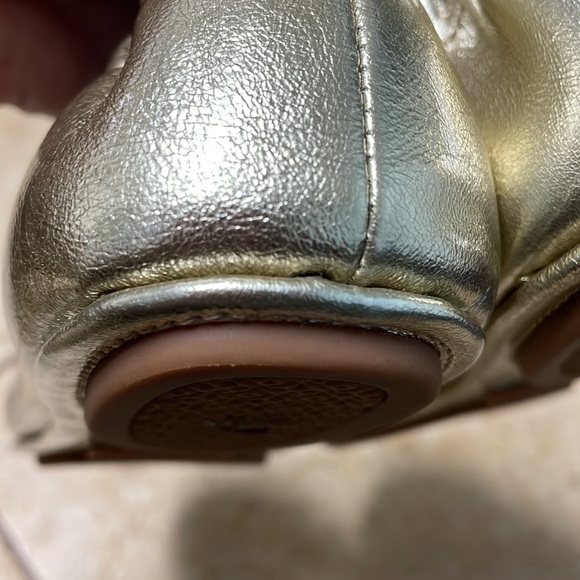 Almost New Tory Burch Reva flats - Picture 8 of 10